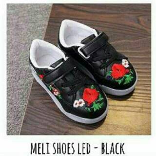  Sepatu  Kets  Sneaker LED Lampu Hitam Putih  Pink Bunga Murah 