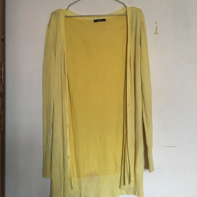 Kardigan mango preloved