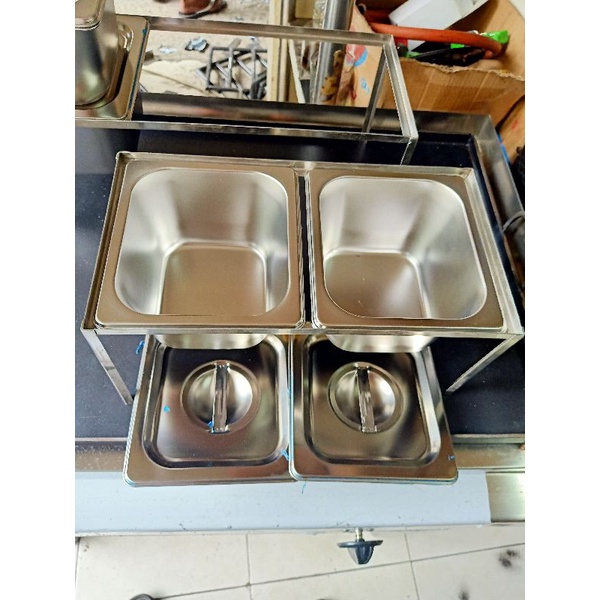 Tempat bumbu/tempat toping bahan satinlees