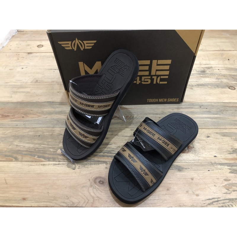 Sandal pria Mgee