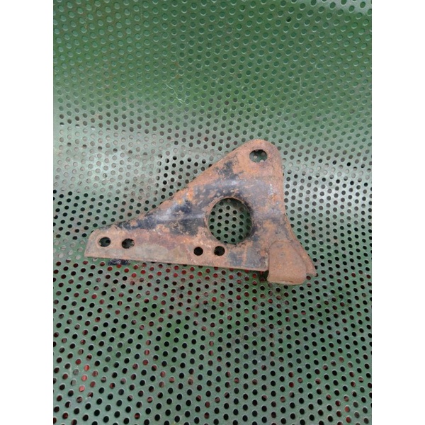 breket dudukan knalpot honda gl 100 ori