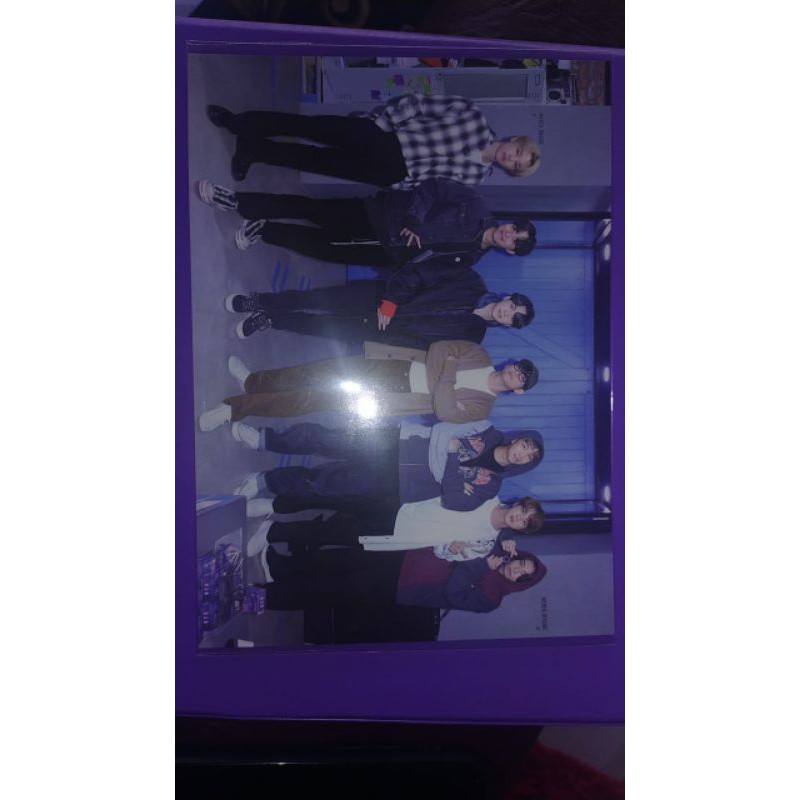 POSTCARD POP UP STORE BTS