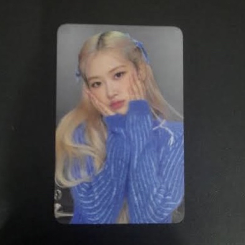 pc benefit rose on the ground [booked]