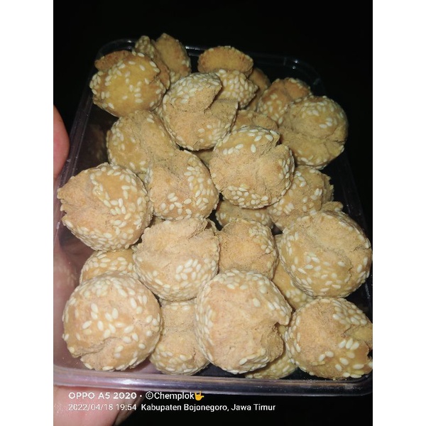 

ONDE-ONDE KETAWA/ONDE-ONDE PECAH 250gr