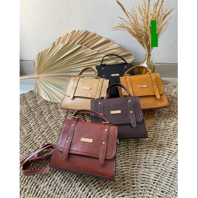 TAS LOKAL FOREVER YOUNG