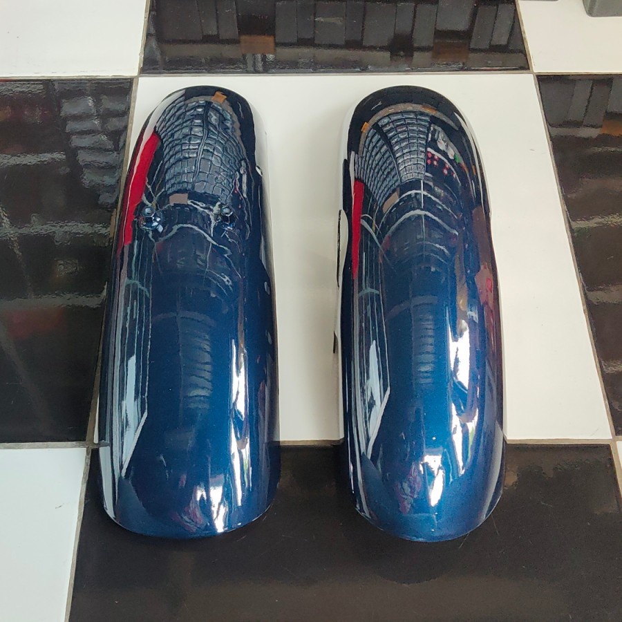 Spakbor set Custom Kawasaki W175 Biru