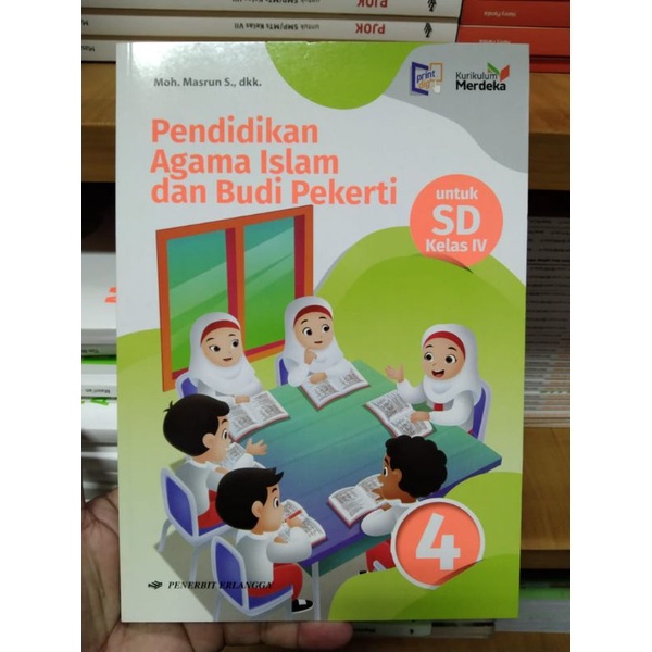 Pendidikan Agama Islam SD Kelas 4 Kurikulum Merdeka Erlangga