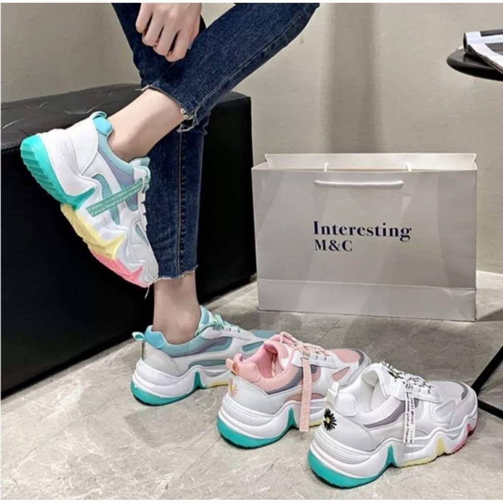 Sepatu Sneakers Wanita IMPORT AR01 Elastis lentur Trendy