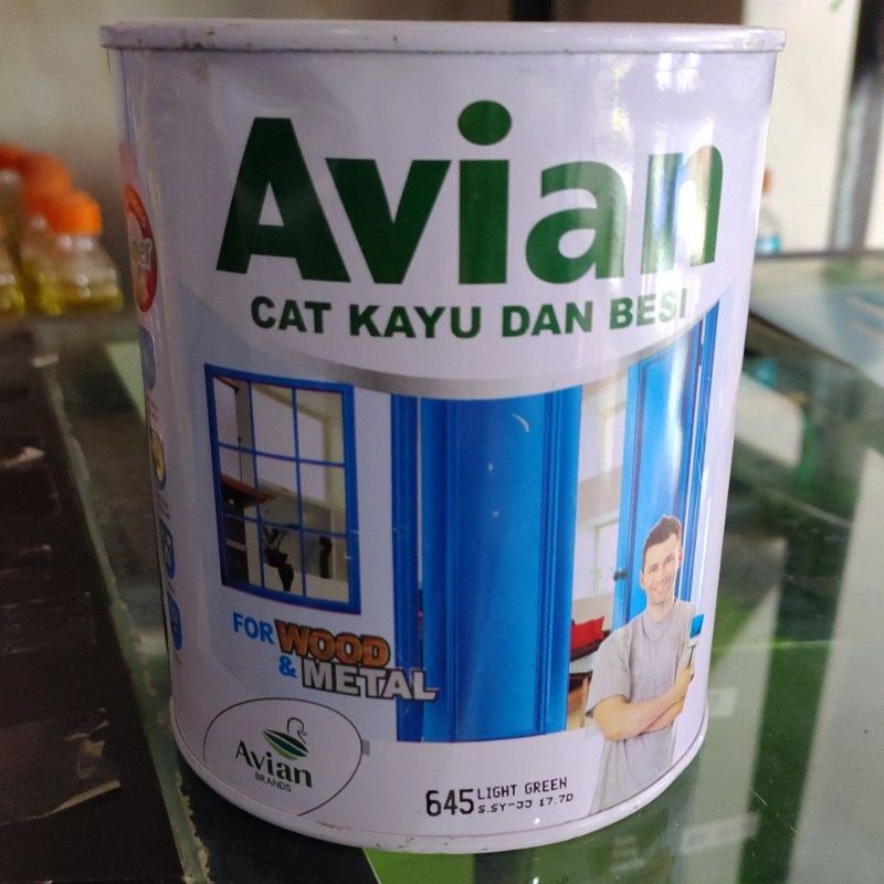 CAT KAYU/BESI AVIAN 1KG/ 0,9 liter