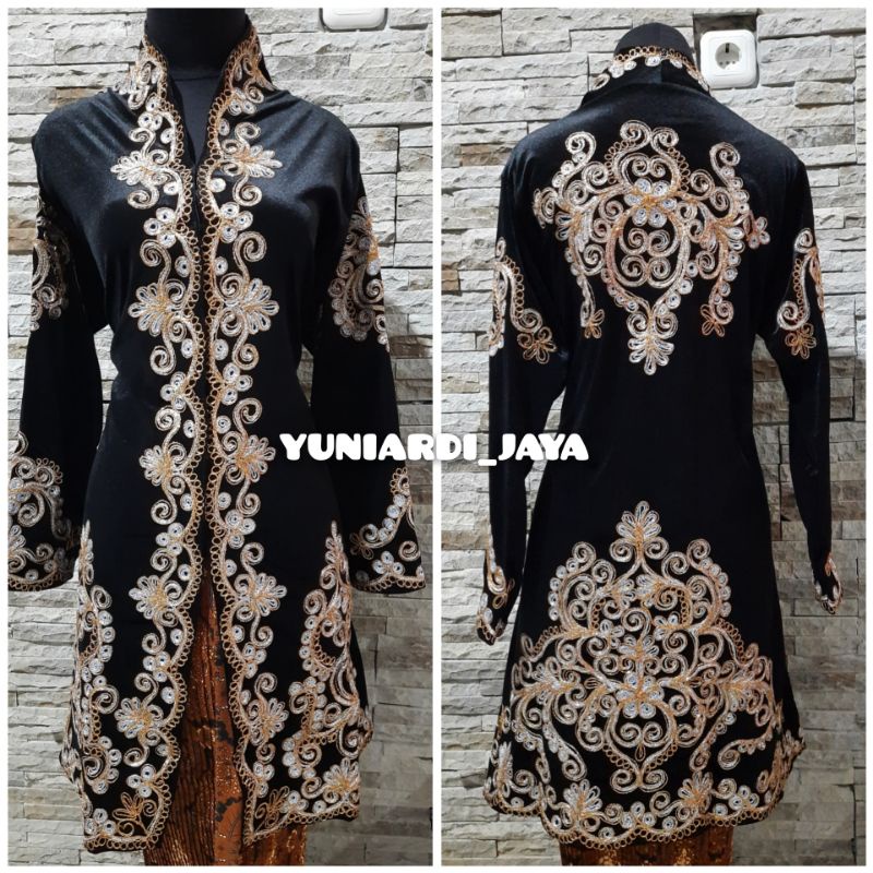 Atasan Kebaya jawa bordir cornely