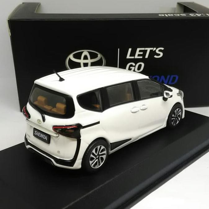 diecast sienta