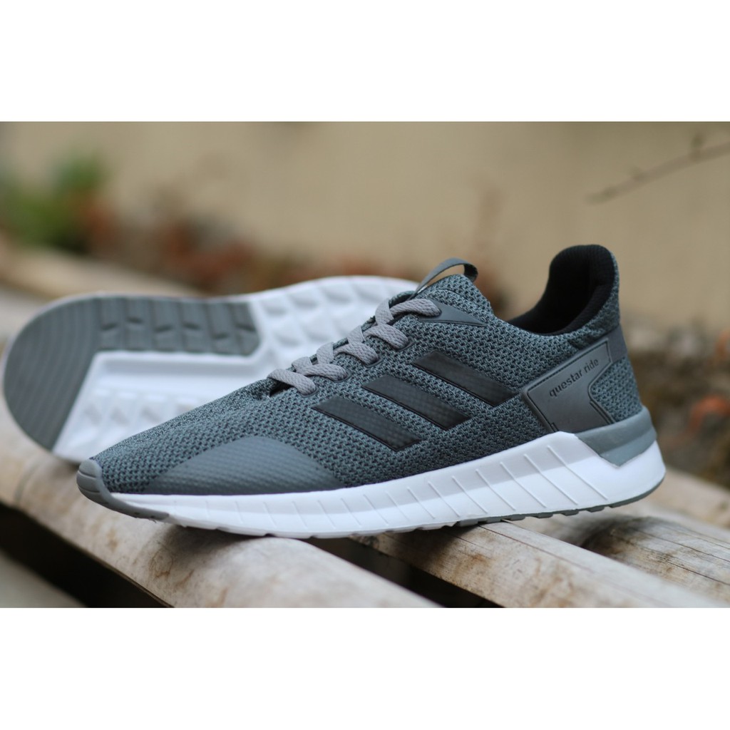 SEPATU ADIDAS QUESTAR RIDE GREY OLAHRAGA LARI RUNNING SPORT SNEAKERS CASUAL SEKOLAH KETS JOGGING AD