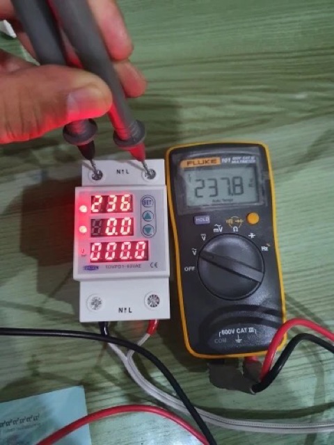 Protector Relay 63A 230V 3IN1 Disesuaikan Atas dan Di Bawah Tegangan