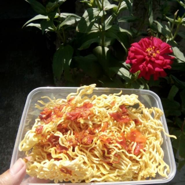 

Mie kriwul pedas Asin