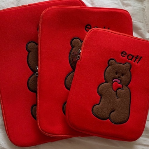 Sleeve Pouch Sarung Tas Bag Case Ipad Tab Tablet Macbook Air Pro Laptop Asus Acer Lenovo HP Huawei 11 12 13 14 15 inch Motif Gambar Beruang Bear Warna Coklat Merah Lucu Cute Murah Korean Model