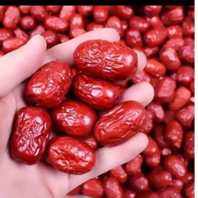 

ANGCO ANG CO HONG ZHAO ( RED DATES) KURMA MERAH 100 GRAM