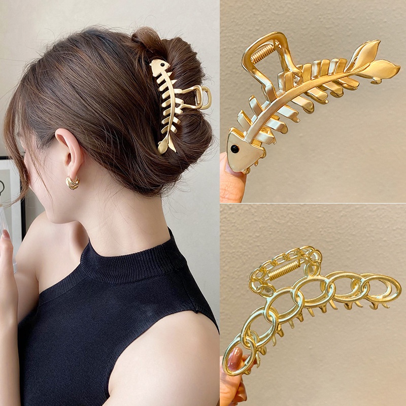 Korean INS Style Simple Trendy Geometric Fish Bone Hair Claw / Girls Metal Fish Tail Pearl Hollow Out Hair Clips Hairpin / Ladies Elegant Hair Accessories