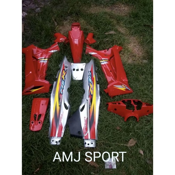 body full set halus fiz r body Yamaha fiz r warna merah silver