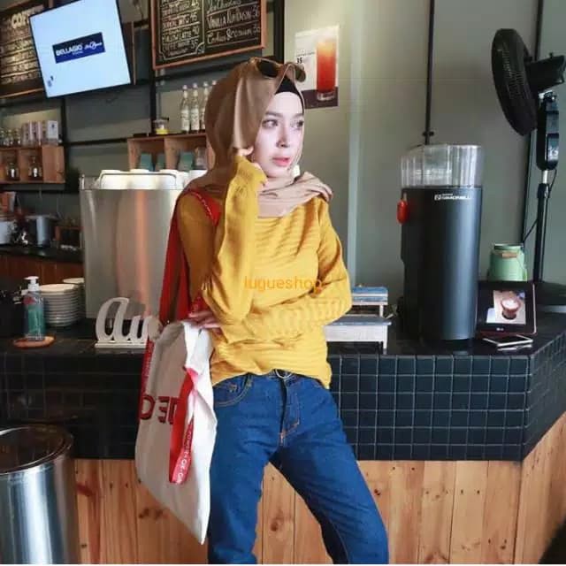 Baju Atasan Wanita Terbaru Rajut Halus Carissa Sweater