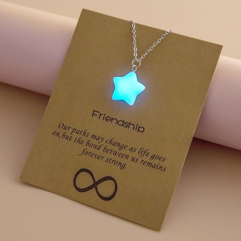 Kalung Rantai Liontin Bintang Hati luminous Warna silver Untuk Pria Dan Wanita