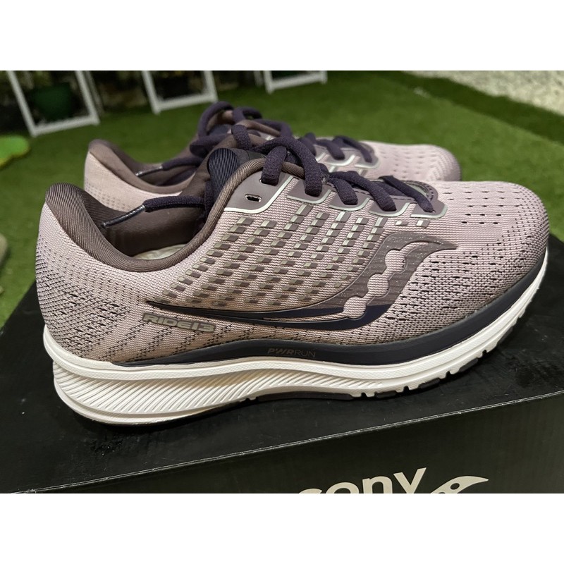 saucony