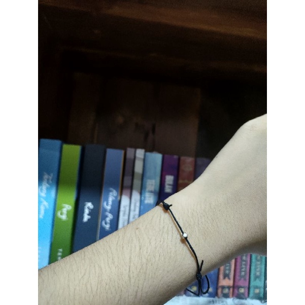 Gelang Tali Tipis Charm Silver Mini Mine Yours
