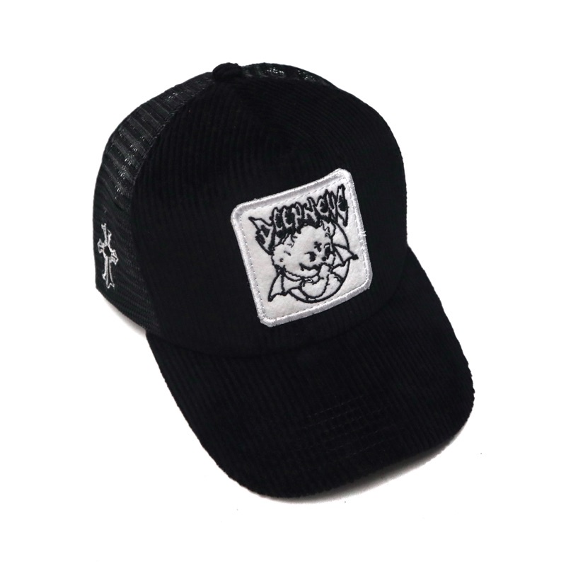 DEEPNEVE-STEATLH TRUCKER HAT BLACK