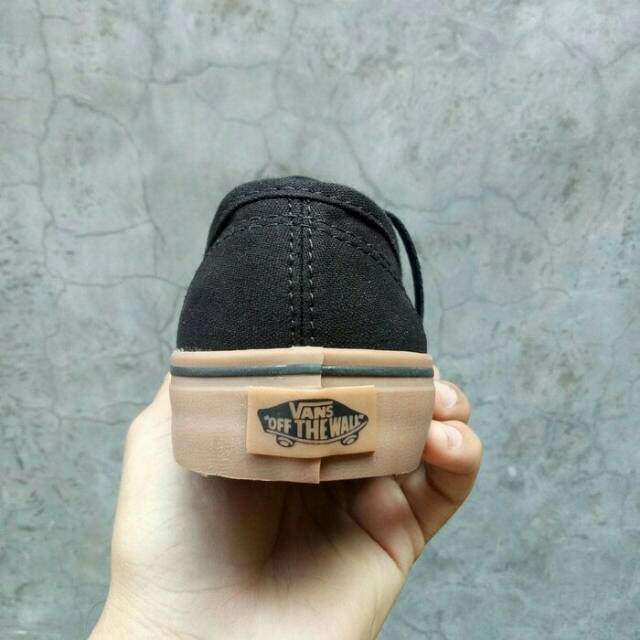 Sepatu Vans Authentic Black gum Hitam Karet Waffle ICC Sneakers Sekolah Kerja Kuliah Casual Pria