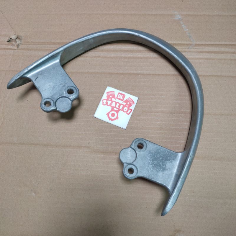 Behel begel jok pegangan belakang Honda Scoopy new ring 12 asli original  2017 2018 2019 2020 2021 2