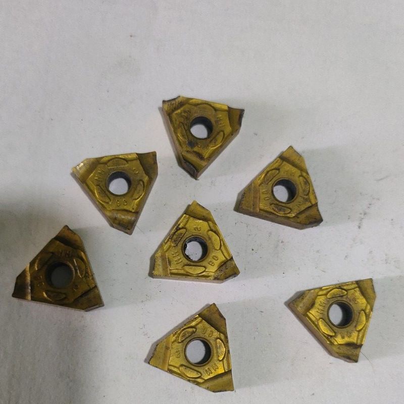 insert bubut carbide Betel bubut carbide