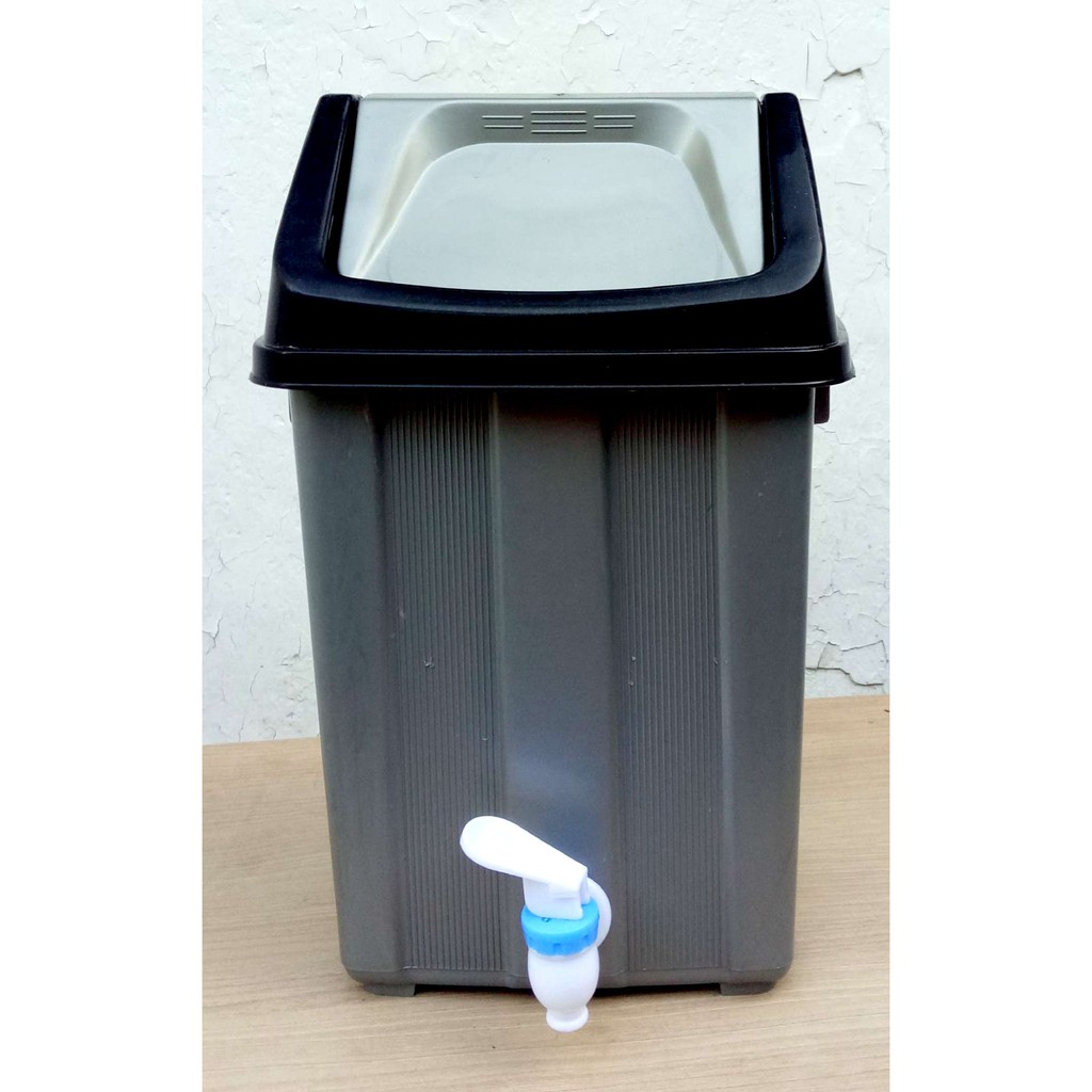 Tong Dispenser > Tong Kran > Tong Cuci tangan > Ember cuci tangan > Ember Kran > Box Dispenser 20 Li