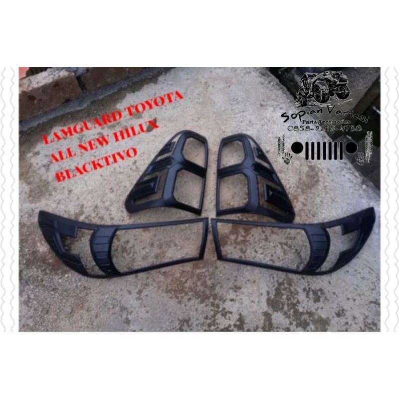 garnis Hilux Revo depan belakang 4 pcs