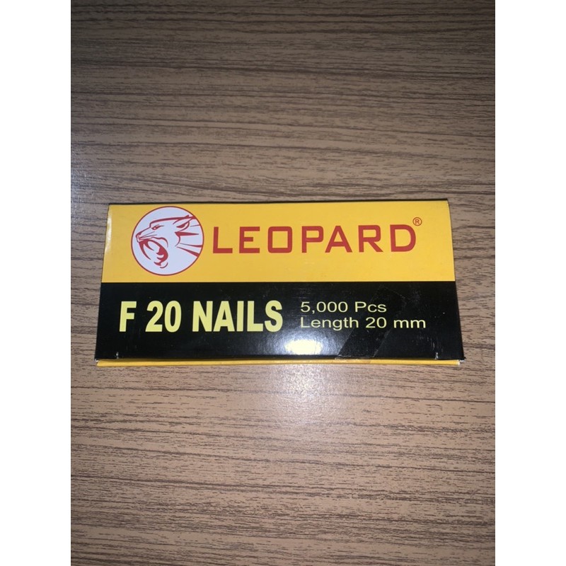 

Staples Leopard F20