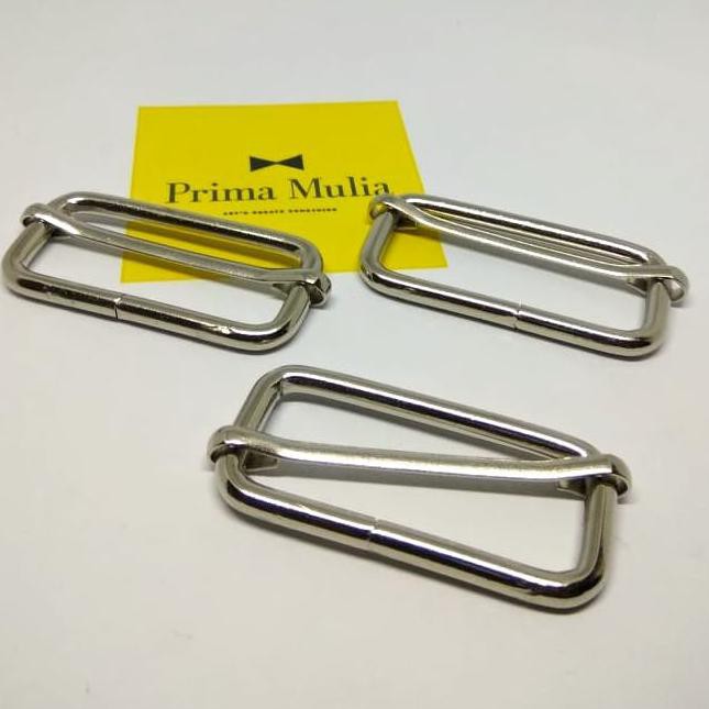 

Jual Grosir Dan Eceran Ring Jalan ukuran 5.0 Cm Tebal 5.0 mm Nikel BERMUTU