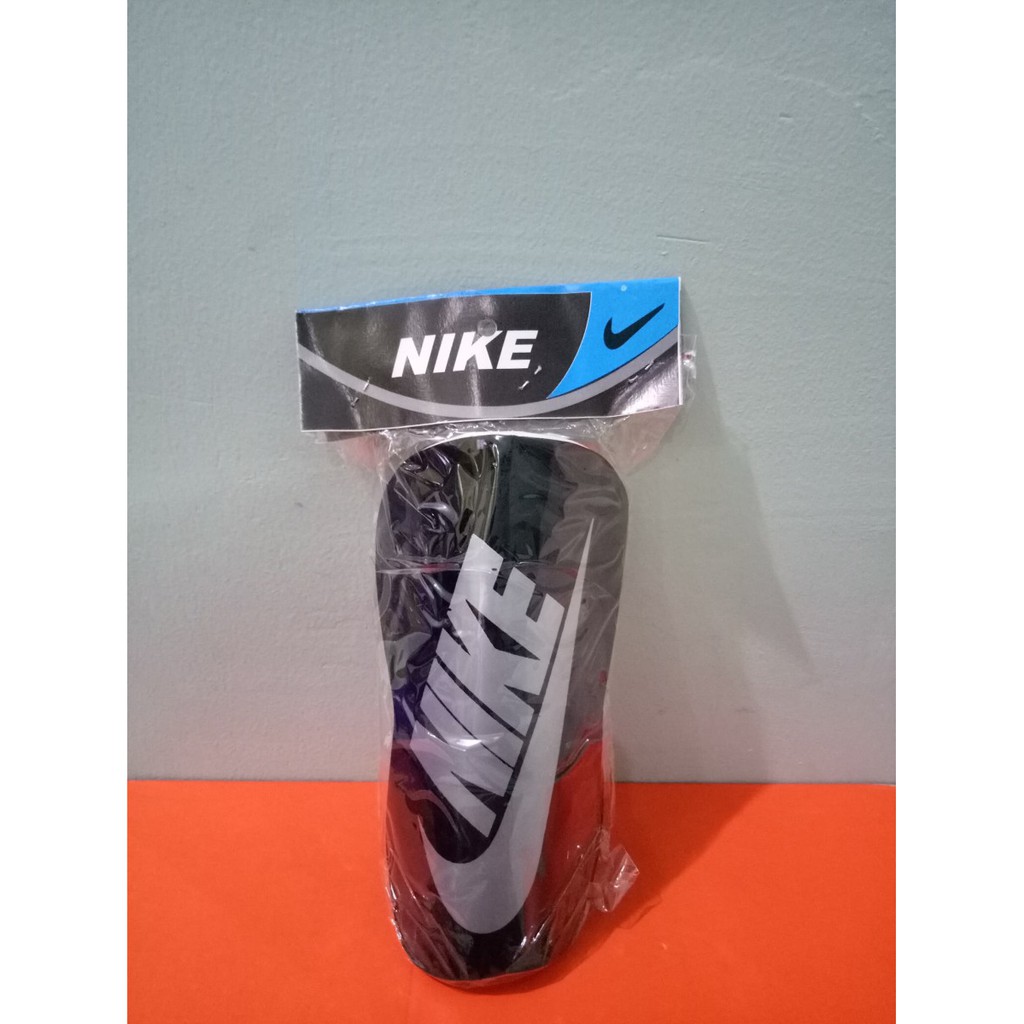 Skin/Decker/Dekker/Deker Sepak Bola Futsal Nike hitam merah biru