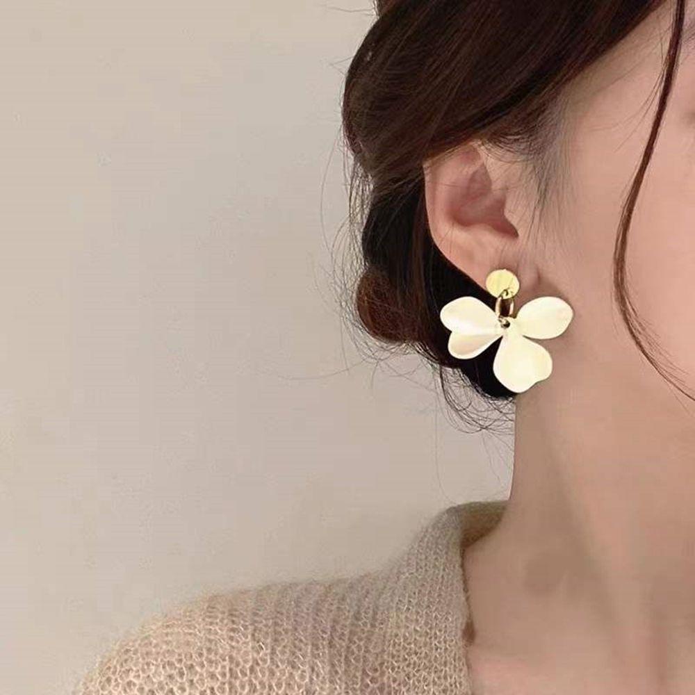 Mxbeauty Kelopak Menjuntai Anting Asimetris Kepribadian Hadiah Bunga Perempuan Halus Anting Gaya Korea