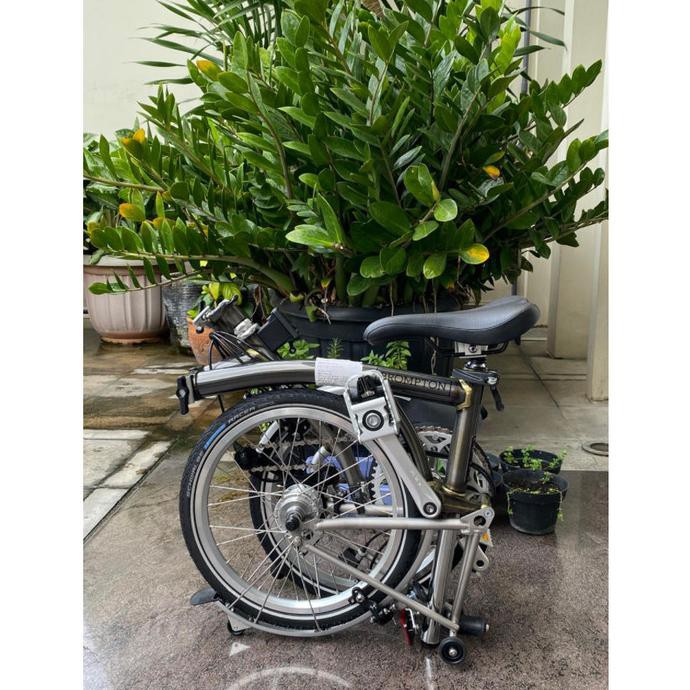 Sepeda Lipat Superlight Brompton Raw Laquer H6L Titanium