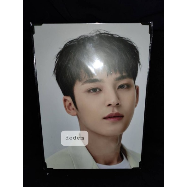 premium photo mingyu caratland premphoto