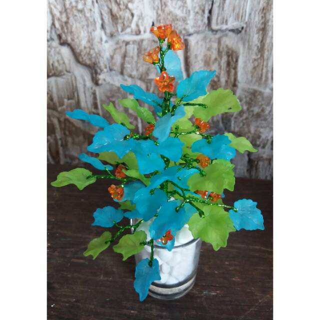 Bunga akrilik daun anggur