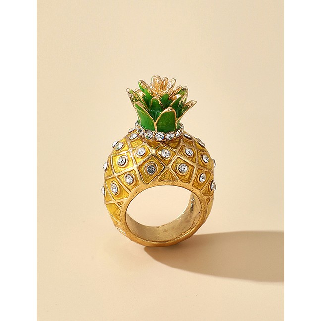 LRC Cincin Fashion Golden Micro Diamond Three-dimensional Pineapple P75609