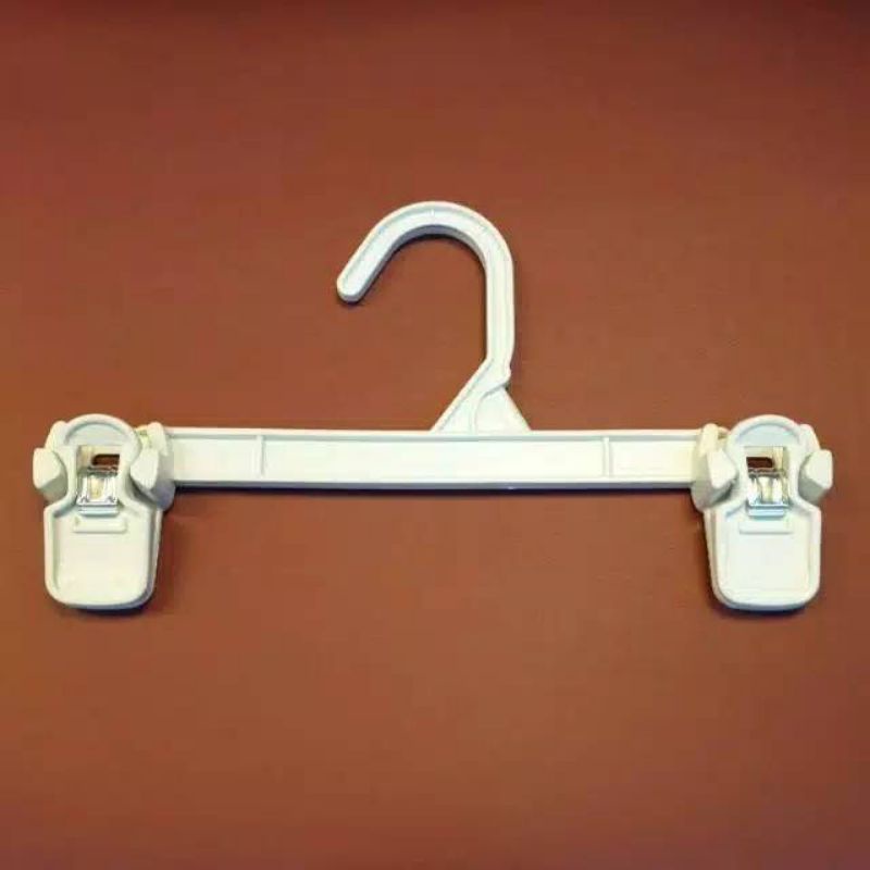 Hanger Jepit Celana Plastik (12Pcs) 25cm 6510 Gantungan Celana Jepit 25cm Hanger Celana jepit Gantun