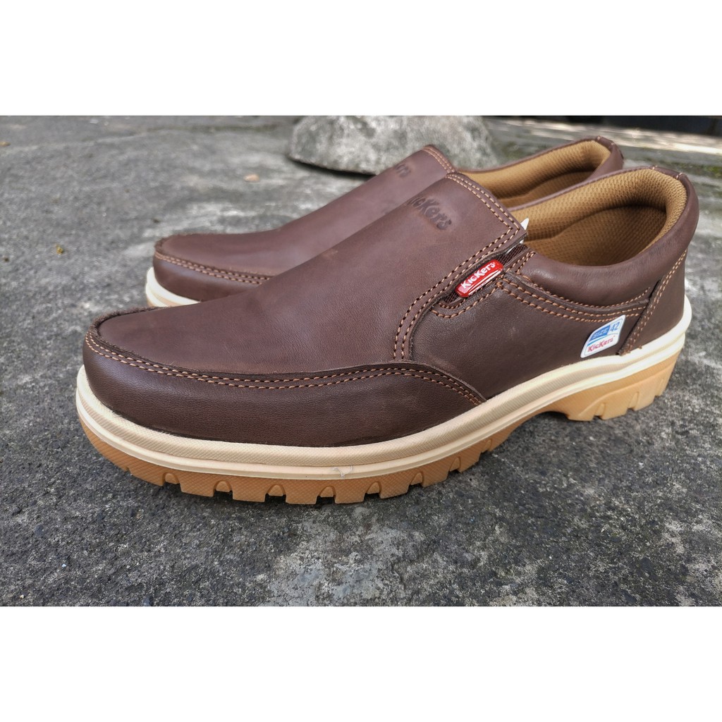 sepatu kickers casual pria slip on bahan kulit asli