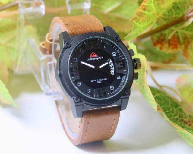 Jam Tangan Pria Sporty Analog Quicksilver Tanggal Aktif Strap Kulit