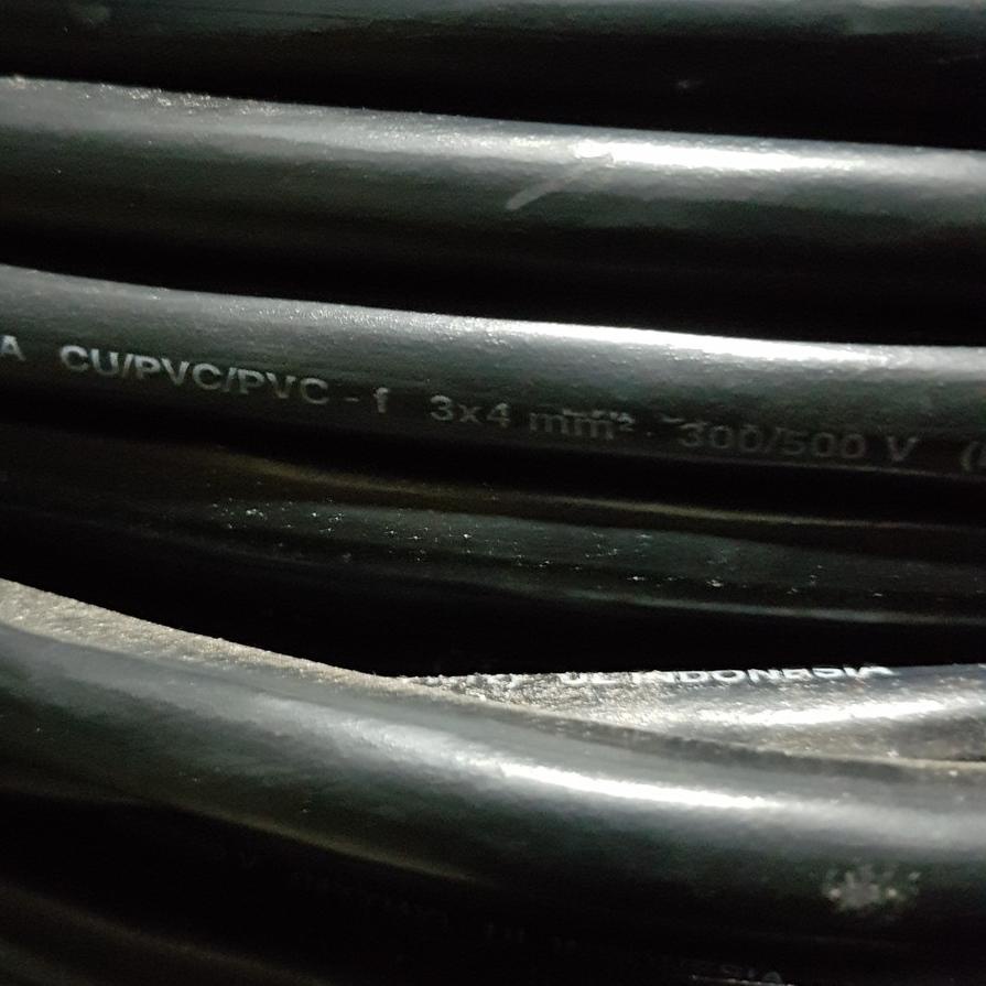 ♝ ETERNA NYYHY / NYY HY 3 X 4 MM / 3X4 MM KABEL LISTRIK HITAM SERABUT TEMBAGA ( ECER ) ✩