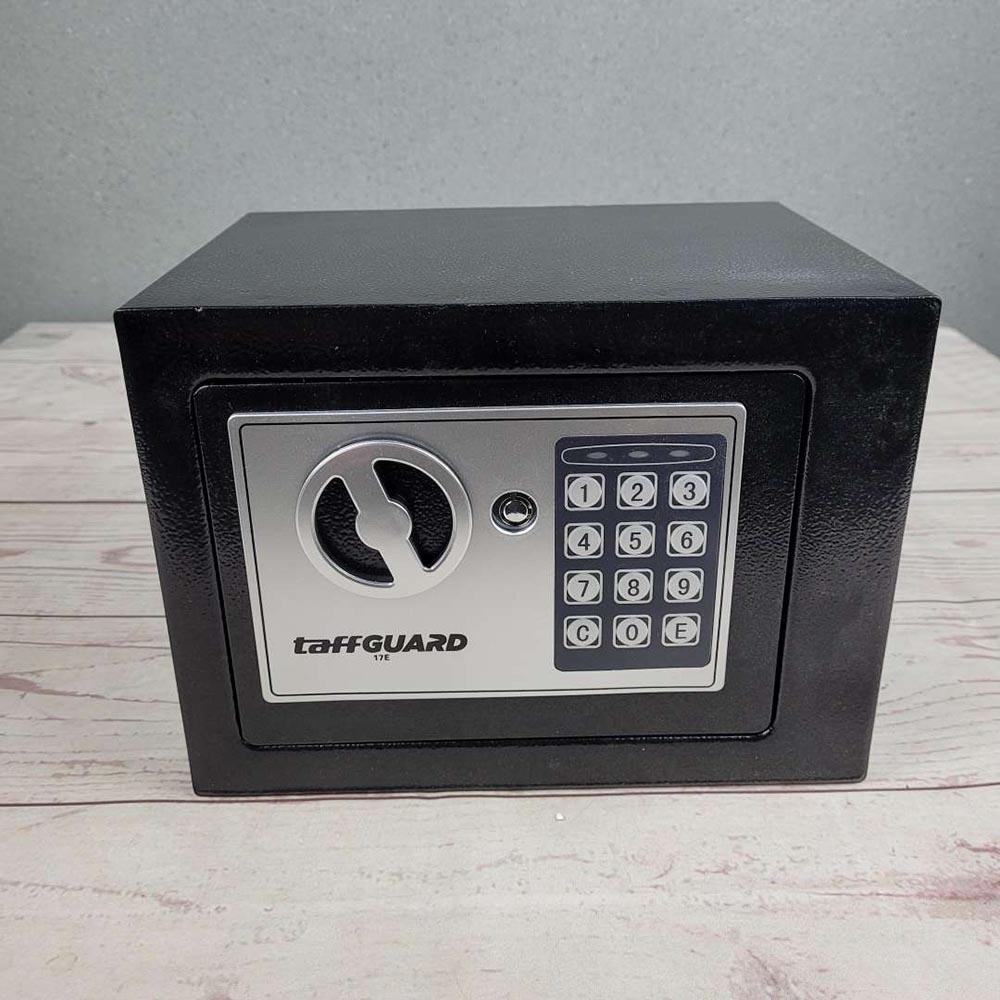 Taff Taffguard Brankas Mini Electric Password Safe Deposit Box 4.6L - 17E / Berangkas Uang Emas Perhiasan Permata Duit Perak Barang Berharga / Tempat Penyimpanan Uang Berkas Electric Brankas Mini Baja Tahan Api Tanam Tembok Murah Original Asli GS8