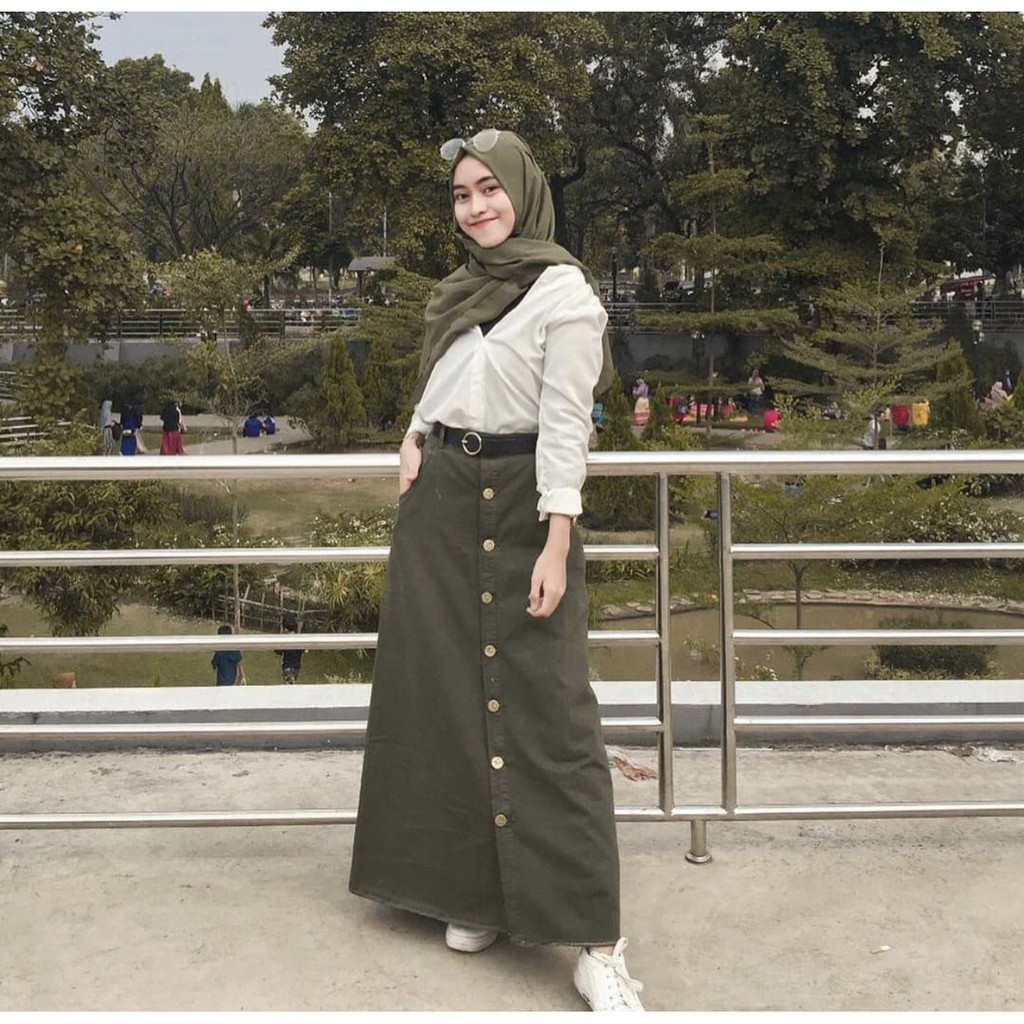 XANDRA SKIRT BUTTON // ROK JEANS BUTTON RAWIS WARNA