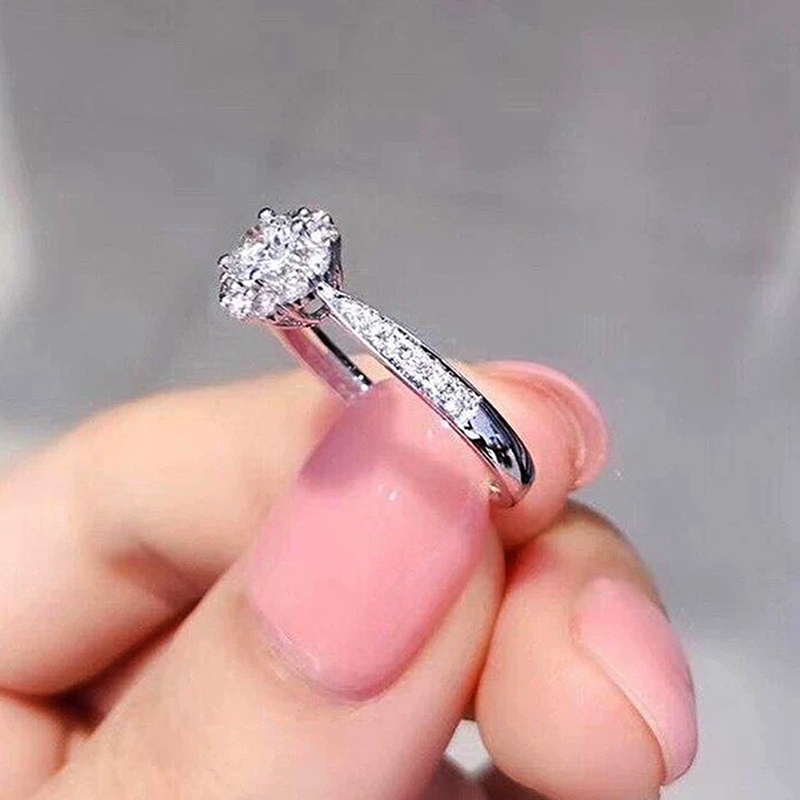 Cincin Desain Bunga Bahan Cubic Zirconia Warna Silver Untuk Wanita