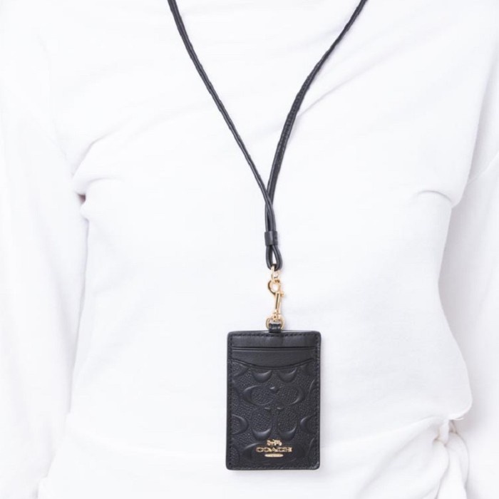 

Trendi [Original] Coach Lanyard Id Card With Metal Logo In Signature Canvas Bergaransi