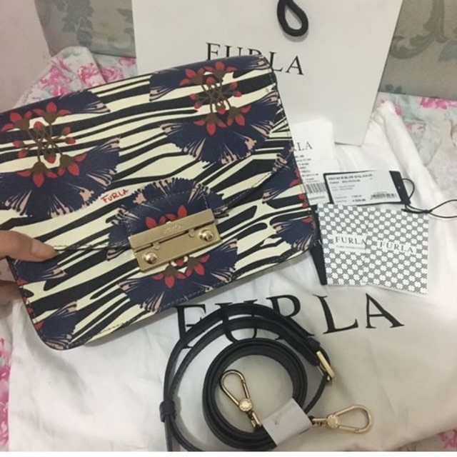 Furla Julia Preloved