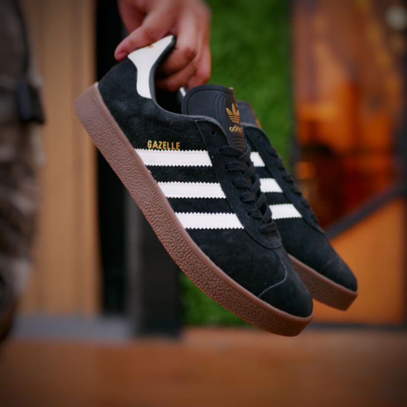 Adidas Gazelle Black White Sol Gum Original OEM Sneakers Pria